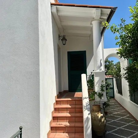 Bianca Maria Up Holiday home Capri